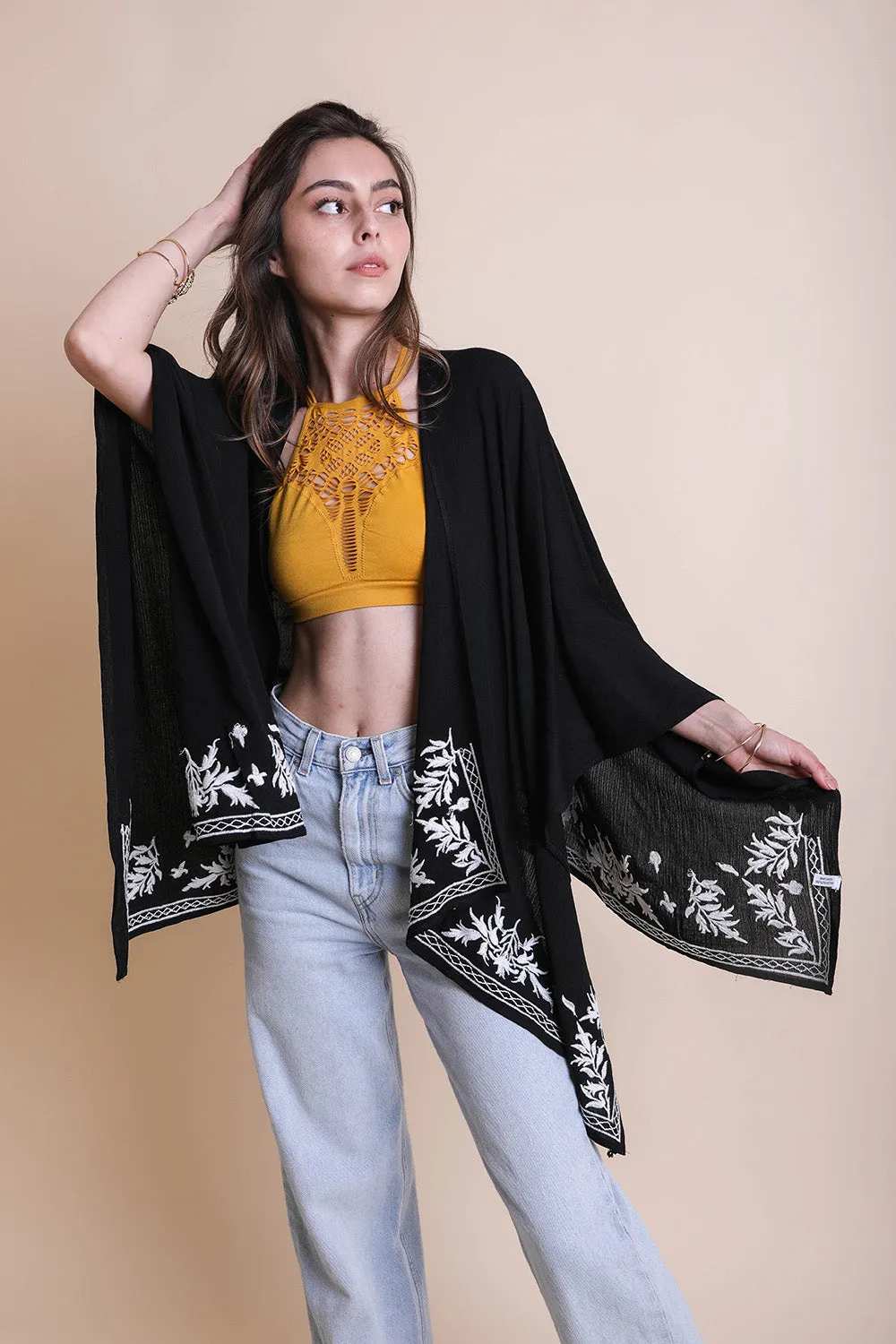 Leaf Garland Embroidered Kimono