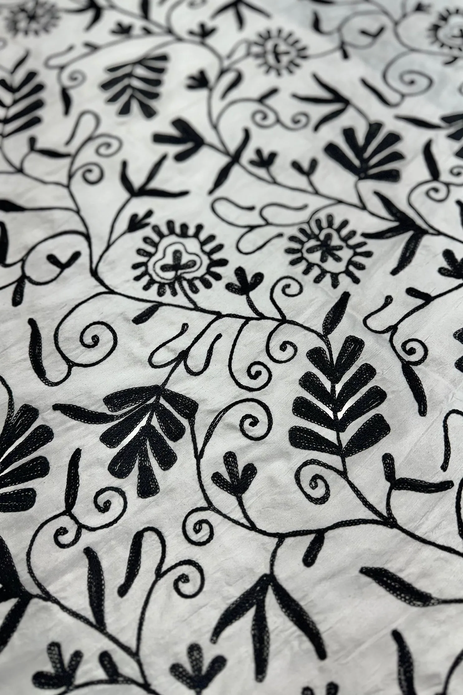 White/Black Embroidered Dupioni Silk MED-435/03